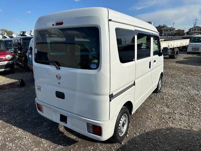 日産 ＮＶ１００クリッパーバン