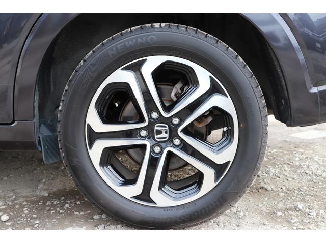 ヴェゼル ハイブリッドＺ　スマートキー　プッシュスタート　ＳＤナビ　地デジＴＶ　バックカメラ　パドルシフト　ＥＴＣ　純正１７インチＡＷ（18枚目）