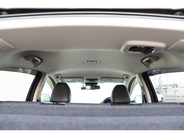 ヴェゼル ハイブリッドＺ　スマートキー　プッシュスタート　ＳＤナビ　地デジＴＶ　バックカメラ　パドルシフト　ＥＴＣ　純正１７インチＡＷ（22枚目）