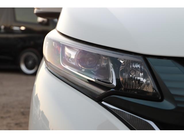 フリード G・ホンダセンシング 両側パワスラ スマートキー プッシュスタート クルーズコントロール 純正メモリーナビ フルセグTV バックカメラ ETC ドライブレコーダー(14枚目)