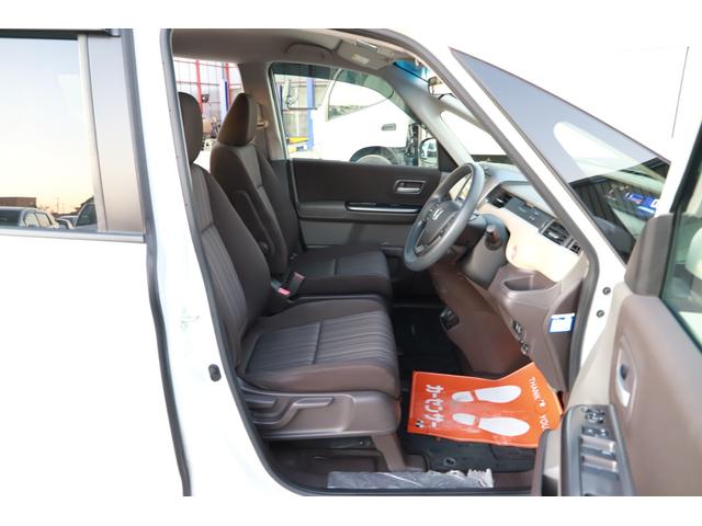 フリード G・ホンダセンシング 両側パワスラ スマートキー プッシュスタート クルーズコントロール 純正メモリーナビ フルセグTV バックカメラ ETC ドライブレコーダー(26枚目)