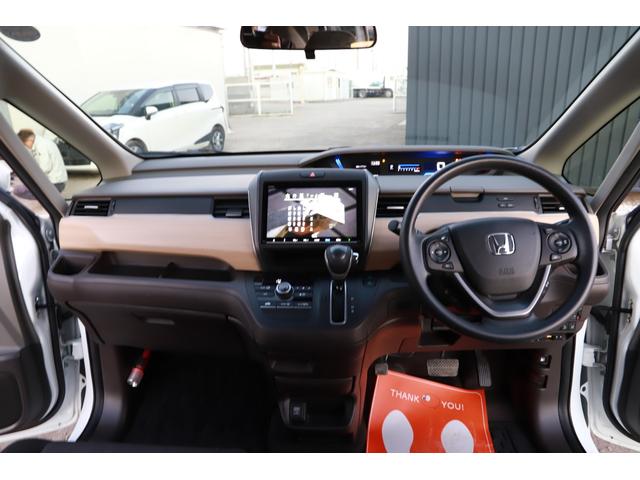 フリード G・ホンダセンシング 両側パワスラ スマートキー プッシュスタート クルーズコントロール 純正メモリーナビ フルセグTV バックカメラ ETC ドライブレコーダー(34枚目)