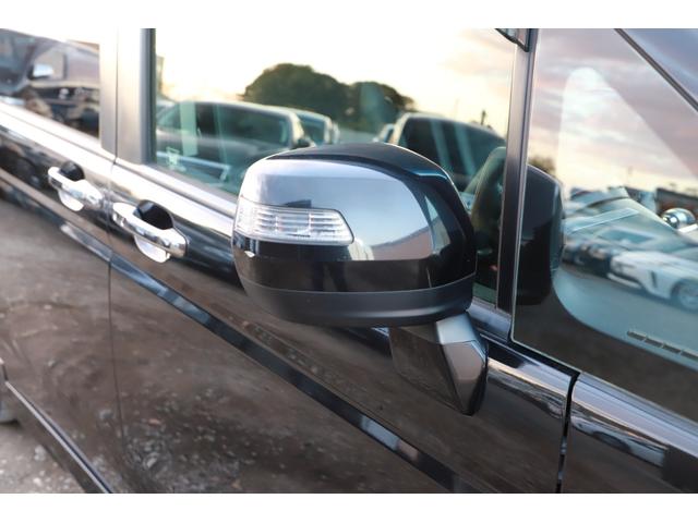 ステップワゴンスパーダ Ｚ　クールスピリット　両側パワスラ　キーレス　純正ナビ　地デジＴＶ　バックカメラ　ＥＴＣ　クルーズコントロール　純正１７インチＡＷ（12枚目）