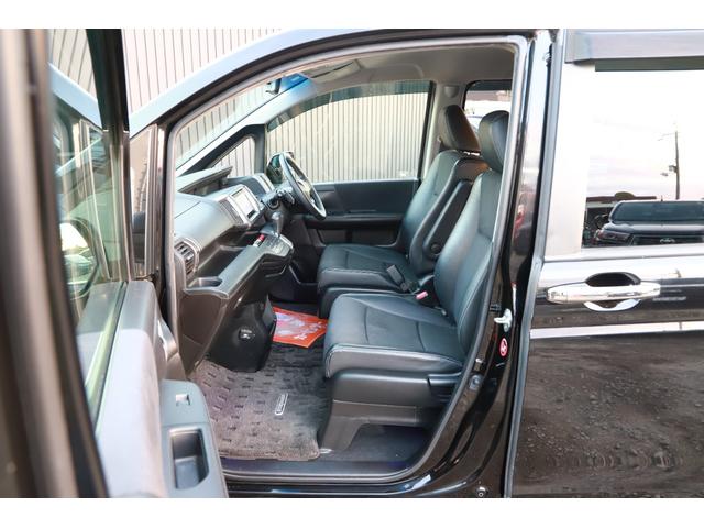 ステップワゴンスパーダ Ｚ　クールスピリット　両側パワスラ　キーレス　純正ナビ　地デジＴＶ　バックカメラ　ＥＴＣ　クルーズコントロール　純正１７インチＡＷ（23枚目）