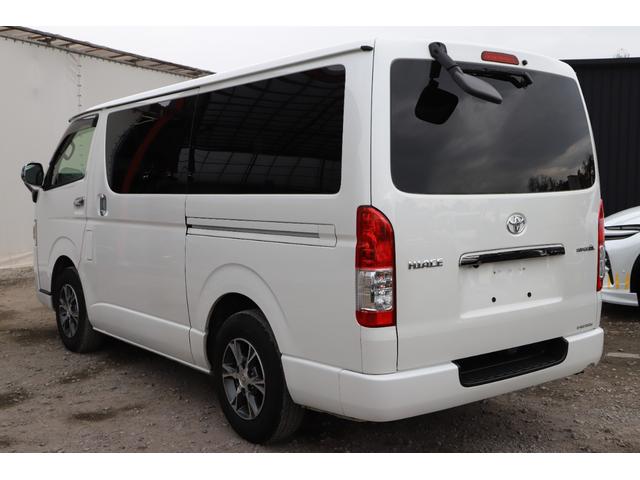ハイエースバン スーパーGL ダークプライムII ディーゼル 12ヶ月保証付 両側スライドドア スマートキー プッシュスタート メモリーナビ 地デジTV バックカメラ ETC2.0 純正15AW(7枚目)