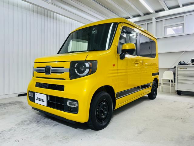 N-VAN+スタイル ファン・ターボ ナビTVBluetoothバックカメラETC ドラレコ ルーフコンソール サイドデカール ブラッククロームエンブレム LEDライト LEDフォグ リアフィルム(3枚目)