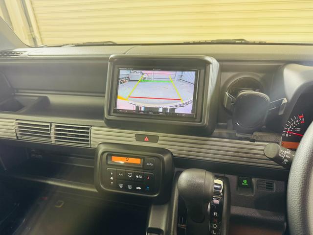 N-VAN+スタイル ファン・ターボ ナビTVBluetoothバックカメラETC ドラレコ ルーフコンソール サイドデカール ブラッククロームエンブレム LEDライト LEDフォグ リアフィルム(12枚目)