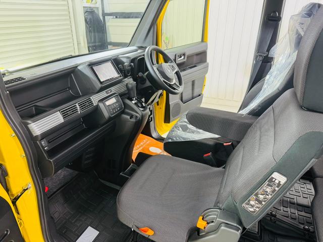 N-VAN+スタイル ファン・ターボ ナビTVBluetoothバックカメラETC ドラレコ ルーフコンソール サイドデカール ブラッククロームエンブレム LEDライト LEDフォグ リアフィルム(22枚目)