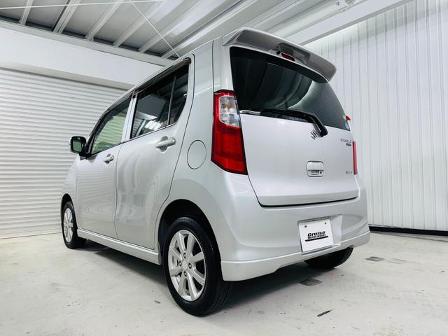 ワゴンＲ ＦＸリミテッド　プッシュスタート　ＣＤ　ＥＴＣ　キーレス２個　マット　バイザー（6枚目）