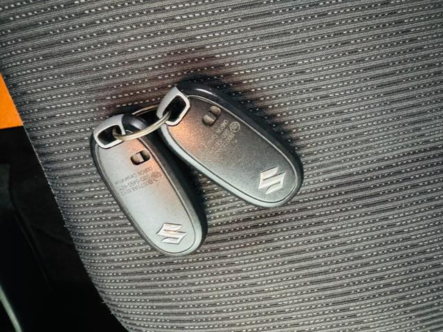 ワゴンＲ ＦＸリミテッド　プッシュスタート　ＣＤ　ＥＴＣ　キーレス２個　マット　バイザー（33枚目）