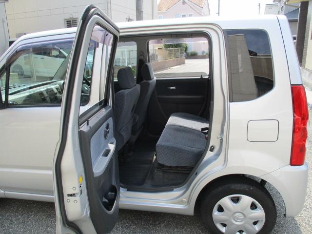 AZワゴン FX(4枚目)