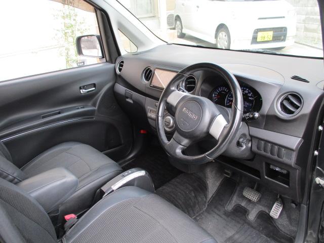 SUBARU LUCRA CUSTOM RS