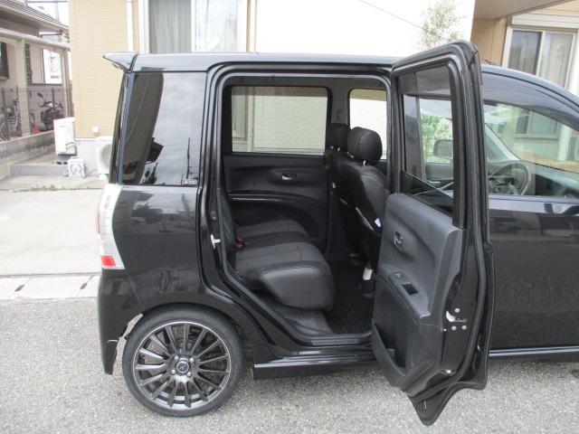 SUBARU LUCRA CUSTOM RS