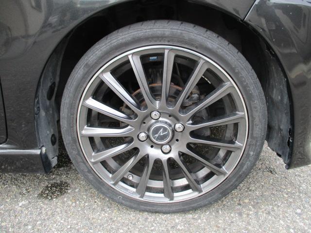 SUBARU LUCRA CUSTOM RS