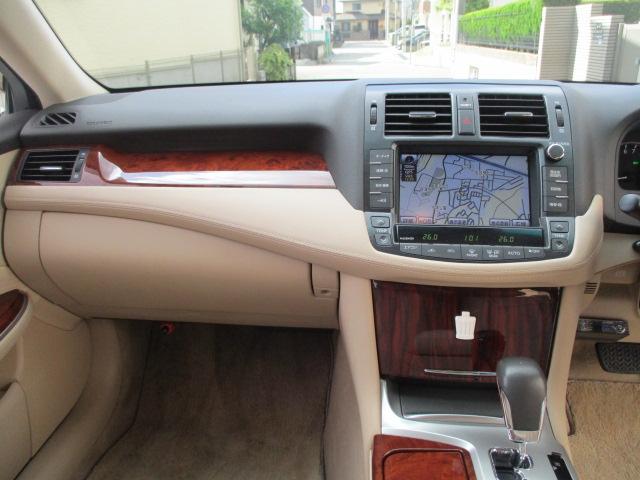 クラウン 2.5ロイヤルサルーン プレミアムエディション(18枚目)