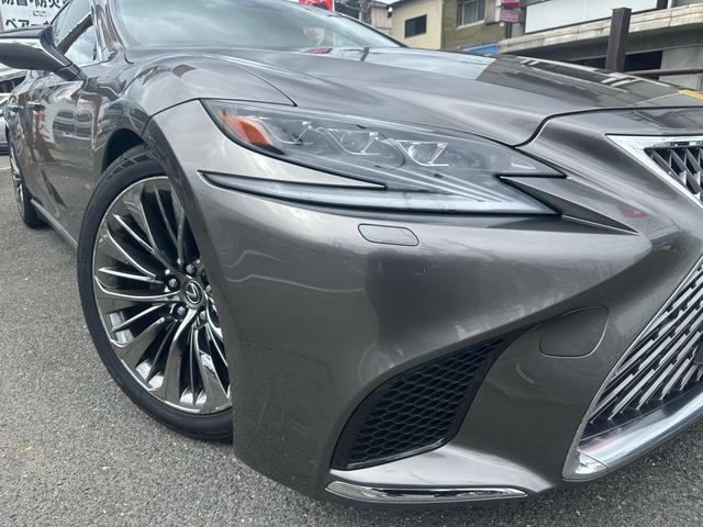LS LS500h Iパッケージ 禁煙車 サンルーフ 全周囲カメラ コーナーセンサー エアサスコントローラー 純正ナビ Bluetooth 純正20インチOPホイール 前後ドライブレコーダー ETC 黒革 シートヒーター シートクーラ(4枚目)