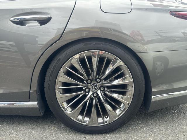 LS LS500h Iパッケージ 禁煙車 サンルーフ 全周囲カメラ コーナーセンサー エアサスコントローラー 純正ナビ Bluetooth 純正20インチOPホイール 前後ドライブレコーダー ETC 黒革 シートヒーター シートクーラ(23枚目)