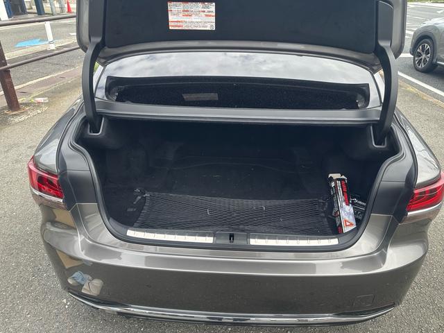 LS LS500h Iパッケージ 禁煙車 サンルーフ 全周囲カメラ コーナーセンサー エアサスコントローラー 純正ナビ Bluetooth 純正20インチOPホイール 前後ドライブレコーダー ETC 黒革 シートヒーター シートクーラ(26枚目)