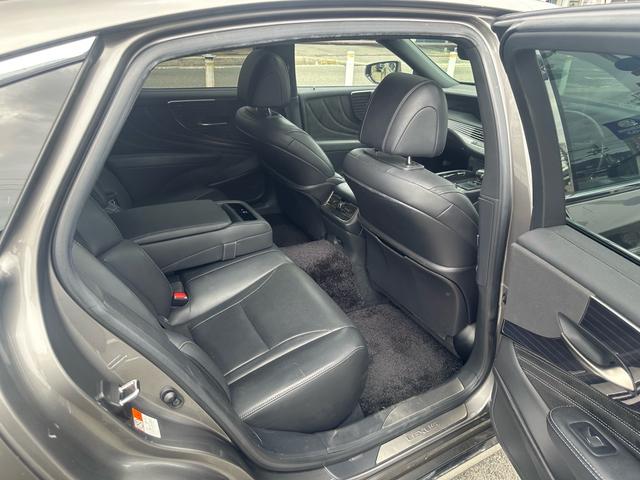 LS LS500h Iパッケージ 禁煙車 サンルーフ 全周囲カメラ コーナーセンサー エアサスコントローラー 純正ナビ Bluetooth 純正20インチOPホイール 前後ドライブレコーダー ETC 黒革 シートヒーター シートクーラ(52枚目)