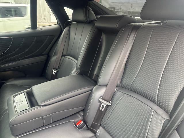 LS LS500h Iパッケージ 禁煙車 サンルーフ 全周囲カメラ コーナーセンサー エアサスコントローラー 純正ナビ Bluetooth 純正20インチOPホイール 前後ドライブレコーダー ETC 黒革 シートヒーター シートクーラ(62枚目)