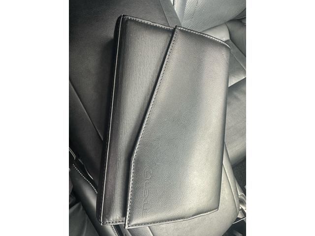 LS LS500h Iパッケージ 禁煙車 サンルーフ 全周囲カメラ コーナーセンサー エアサスコントローラー 純正ナビ Bluetooth 純正20インチOPホイール 前後ドライブレコーダー ETC 黒革 シートヒーター シートクーラ(66枚目)