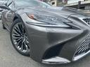 LS LS500h Iパッケージ 禁煙車 サンルーフ 全周囲カメラ コーナーセンサー エアサスコントローラー 純正ナビ Bluetooth 純正20インチOPホイール 前後ドライブレコーダー ETC 黒革 シートヒーター シートクーラ(4枚目)