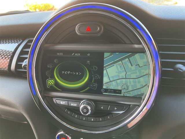 ＭＩＮＩ クーパーＳ　保証付　ワンオーナー　ユニオンジャックテールランプ　ＬＥＤヘッド＆オートライト　ＨＤＤナビ　Ｂｌｕｅｔｏｏｔｈ　ＥＴＣ　アームレスト　スペアキー（23枚目）