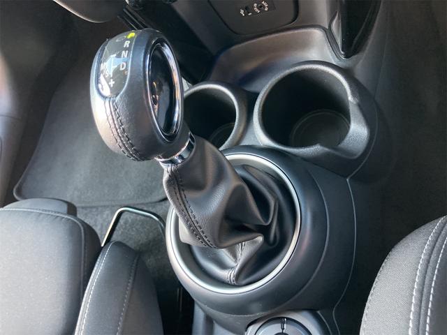 ＭＩＮＩ クーパーＳ　保証付　ワンオーナー　ユニオンジャックテールランプ　ＬＥＤヘッド＆オートライト　ＨＤＤナビ　Ｂｌｕｅｔｏｏｔｈ　ＥＴＣ　アームレスト　スペアキー（26枚目）