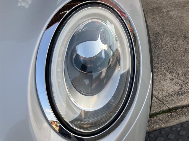 ＭＩＮＩ クーパーＳ　保証付　ワンオーナー　ユニオンジャックテールランプ　ＬＥＤヘッド＆オートライト　ＨＤＤナビ　Ｂｌｕｅｔｏｏｔｈ　ＥＴＣ　アームレスト　スペアキー（50枚目）