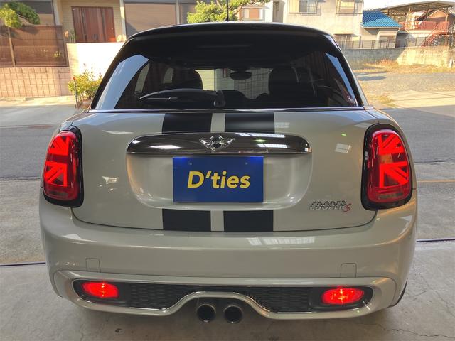 ＭＩＮＩ クーパーＳ　保証付　ワンオーナー　ユニオンジャックテールランプ　ＬＥＤヘッド＆オートライト　ＨＤＤナビ　Ｂｌｕｅｔｏｏｔｈ　ＥＴＣ　アームレスト　スペアキー（59枚目）