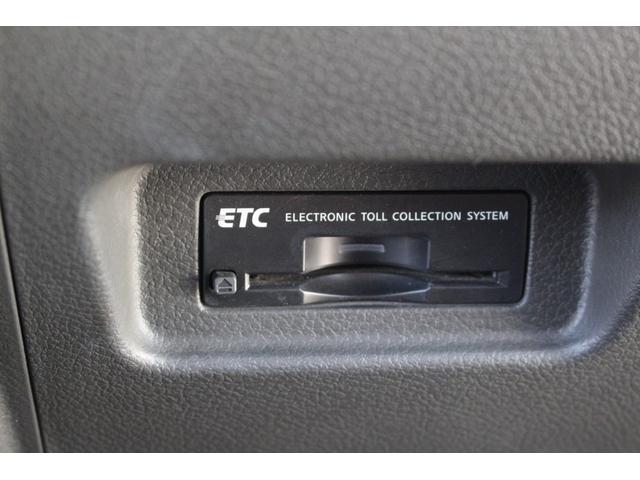 15X Vセレクション 純正バックカメラ/インテリキー/オートエアコン/ビルトインETC/日産純正ナビ/新品ホワイトリボンタイヤ/ステアリングスイッチ/フォグランプ/電動格納ミラー/シートリフター(9枚目)