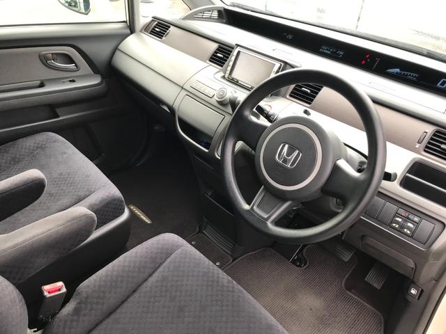 ステップワゴン Ｇ　スタイルエディション　貨物登録　４ナンバーバン　５人乗り　両側電動スライドドア（7枚目）