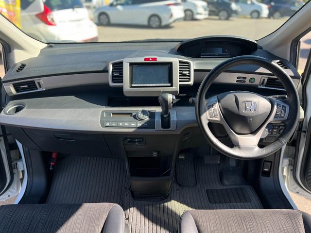 フリードハイブリッド ジャストセレクション ハイブリッド車/ドライブレコーダー前後/クルーズコントロール/オートライト/両側電動スライドドア/スマートキー/ETC/(19枚目)