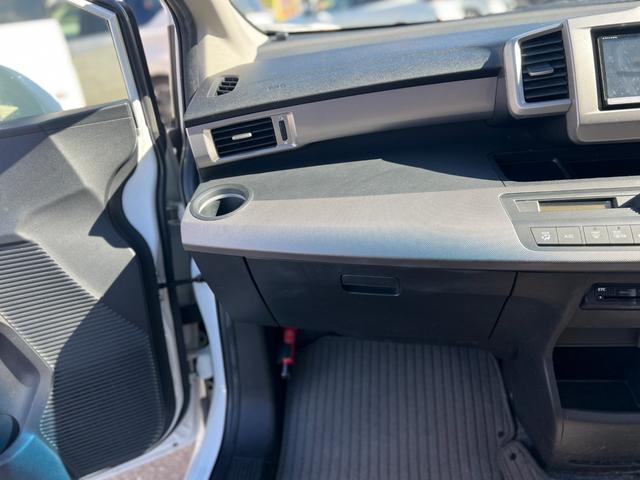 フリードハイブリッド ジャストセレクション ハイブリッド車/ドライブレコーダー前後/クルーズコントロール/オートライト/両側電動スライドドア/スマートキー/ETC/(35枚目)