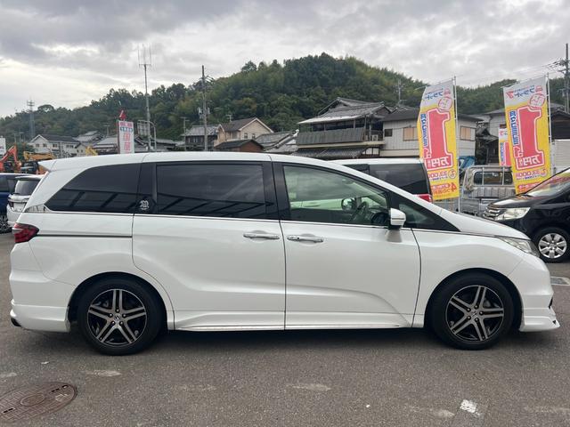 オデッセイ アブソルート・２０ｔｈアニバーサリー　ワンオーナー／ホンダセンシング／エアロ／純正ナビ／フルセグ／バックカメラ／Ｂｌｕｅｔｏｏｔｈ対応／電動シート／プッシュスタート／スマートキー／アイドリングストップ搭載／両側電動スライドドア（15枚目）