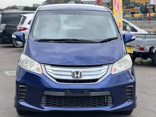 フリードハイブリッド ジャストセレクション　純正ナビ／バックカメラ／クルーズコントロール／オートライト／両側電動スライドドア／スマートキー／ＥＴＣ／ハーフレザーシート（8枚目）