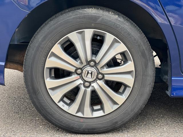 フリードハイブリッド ジャストセレクション　純正ナビ／バックカメラ／クルーズコントロール／オートライト／両側電動スライドドア／スマートキー／ＥＴＣ／ハーフレザーシート（19枚目）