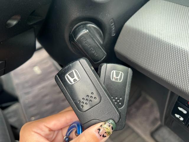 フリードハイブリッド ジャストセレクション　純正ナビ／バックカメラ／クルーズコントロール／オートライト／両側電動スライドドア／スマートキー／ＥＴＣ／ハーフレザーシート（27枚目）