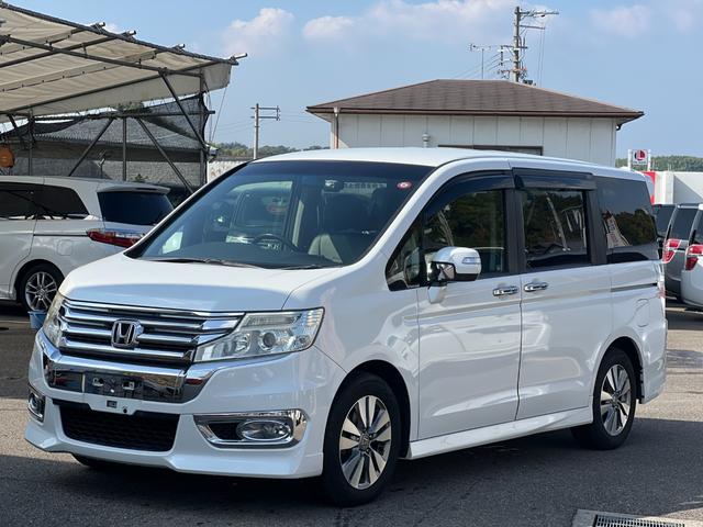 ステップワゴンスパーダ Ｚ　後期／ドライブレコーダー前後／ーシートカバー／純正ナビ／９インチナビ／バックカメラ／フルセグ／後席モニター／アイドリングストップ搭載／オートライト／ＥＴＣ（13枚目）