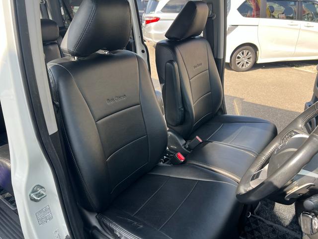 ステップワゴンスパーダ Ｚ　後期／ドライブレコーダー前後／ーシートカバー／純正ナビ／９インチナビ／バックカメラ／フルセグ／後席モニター／アイドリングストップ搭載／オートライト／ＥＴＣ（41枚目）