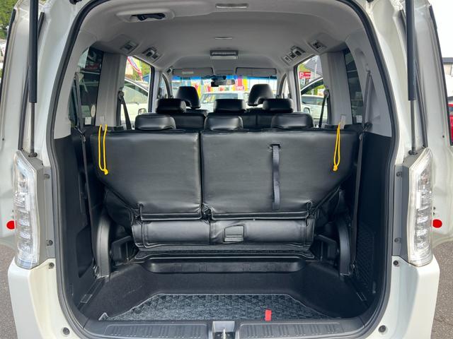 ステップワゴンスパーダ Ｚ　後期／ドライブレコーダー前後／ーシートカバー／純正ナビ／９インチナビ／バックカメラ／フルセグ／後席モニター／アイドリングストップ搭載／オートライト／ＥＴＣ（49枚目）