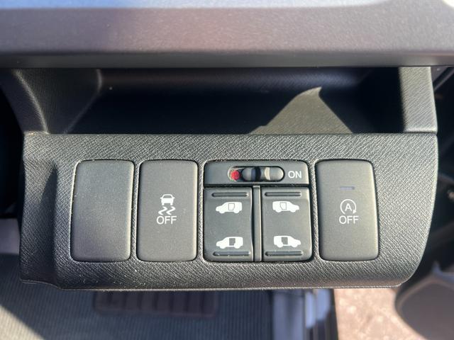 ステップワゴンスパーダ Z クールスピリット フルセグ/Bluetooth対応/バックカメラ/アイドリングストップ搭載/両側電動スライドドア/オートライト/パドルシフト/スマートキー(24枚目)