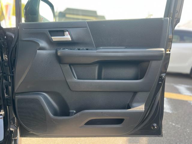 ステップワゴンスパーダ Z クールスピリット フルセグ/Bluetooth対応/バックカメラ/アイドリングストップ搭載/両側電動スライドドア/オートライト/パドルシフト/スマートキー(33枚目)