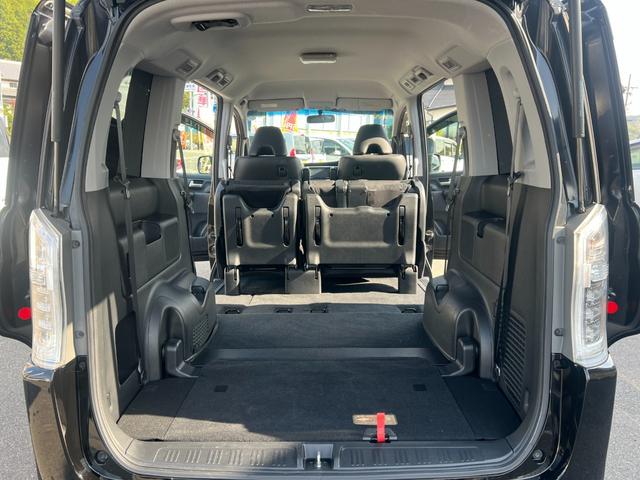ステップワゴンスパーダ Z クールスピリット フルセグ/Bluetooth対応/バックカメラ/アイドリングストップ搭載/両側電動スライドドア/オートライト/パドルシフト/スマートキー(42枚目)