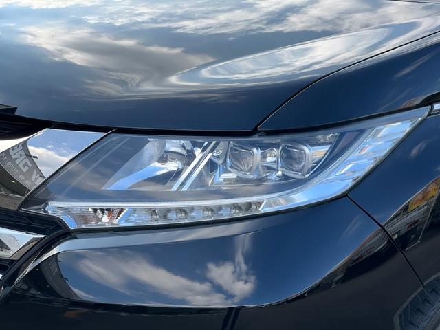 オデッセイ アブソルート　純正ナビ／Ｂｌｕｅｔｏｏｔｈ対応／後席モニター／バックカメラ／スマートキー／アイドリングストップ搭載／両側電動スライドドア／（9枚目）