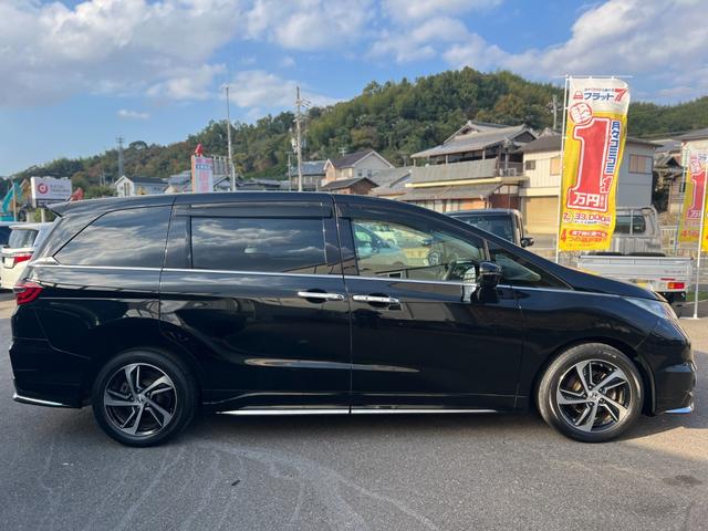 オデッセイ アブソルート　純正ナビ／Ｂｌｕｅｔｏｏｔｈ対応／後席モニター／バックカメラ／スマートキー／アイドリングストップ搭載／両側電動スライドドア／（16枚目）