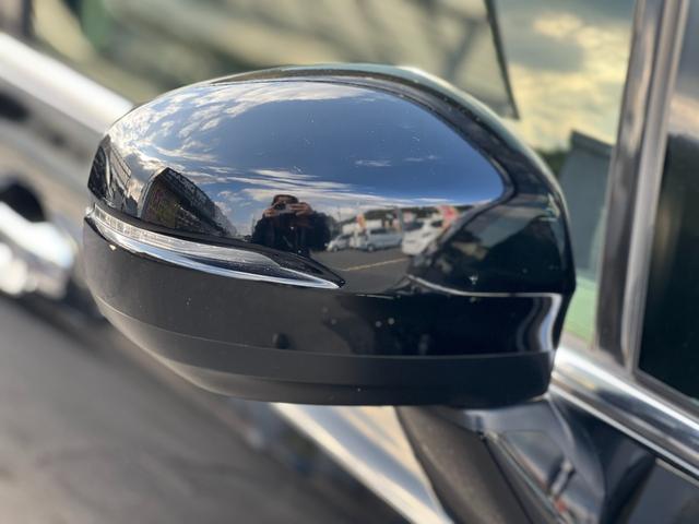 オデッセイ アブソルート　純正ナビ／Ｂｌｕｅｔｏｏｔｈ対応／後席モニター／バックカメラ／スマートキー／アイドリングストップ搭載／両側電動スライドドア／（17枚目）