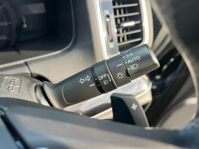 オデッセイ アブソルート　純正ナビ／Ｂｌｕｅｔｏｏｔｈ対応／後席モニター／バックカメラ／スマートキー／アイドリングストップ搭載／両側電動スライドドア／（28枚目）