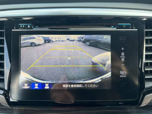 オデッセイ アブソルート　純正ナビ／Ｂｌｕｅｔｏｏｔｈ対応／後席モニター／バックカメラ／スマートキー／アイドリングストップ搭載／両側電動スライドドア／（34枚目）