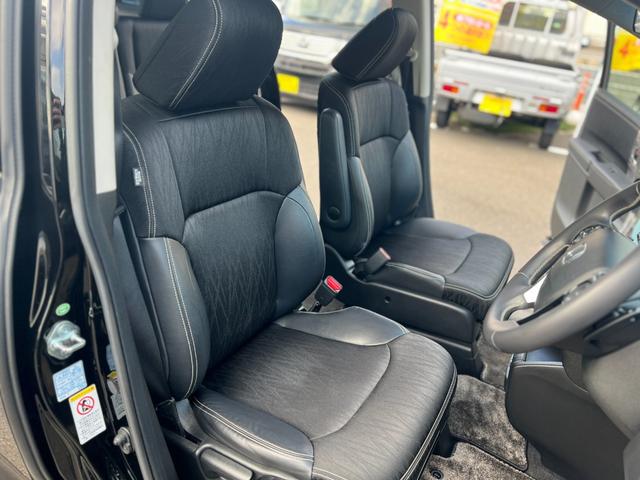 オデッセイ アブソルート　純正ナビ／Ｂｌｕｅｔｏｏｔｈ対応／後席モニター／バックカメラ／スマートキー／アイドリングストップ搭載／両側電動スライドドア／（38枚目）